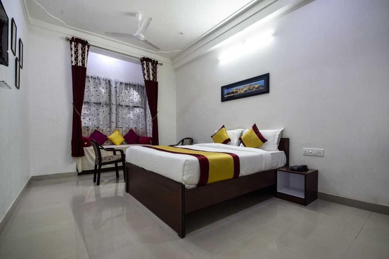 Collection O Vallabh Villas Udaipur Kültér fotó