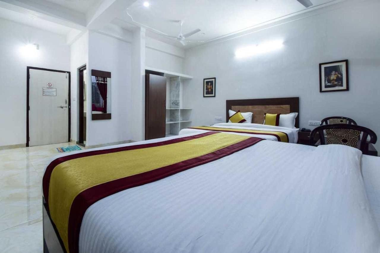 Collection O Vallabh Villas Udaipur Kültér fotó